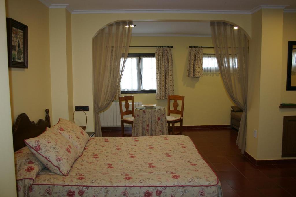 Somonte Otel Quintes Dış mekan fotoğraf